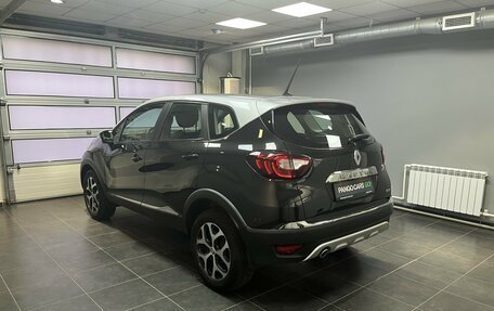 Renault Kaptur I рестайлинг, 2021 год, 1 675 000 рублей, 4 фотография