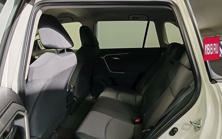 Toyota RAV4, 2025 год, 5 590 000 рублей, 12 фотография