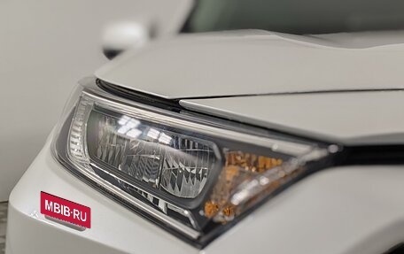 Toyota RAV4, 2025 год, 5 590 000 рублей, 17 фотография