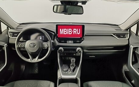 Toyota RAV4, 2025 год, 5 590 000 рублей, 14 фотография
