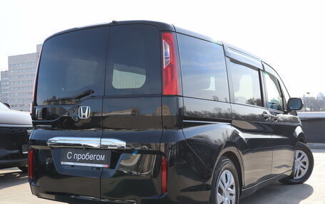 Honda Stepwgn IV, 2017 год, 1 599 000 рублей, 6 фотография