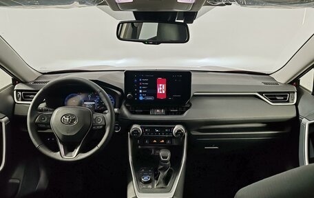 Toyota RAV4, 2025 год, 5 590 000 рублей, 12 фотография