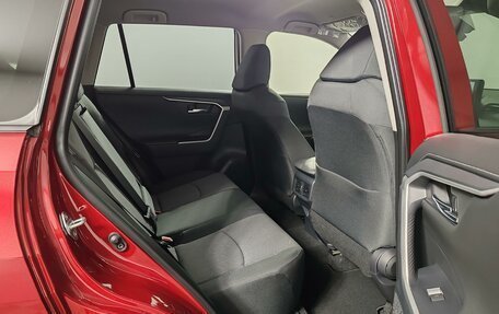 Toyota RAV4, 2025 год, 5 590 000 рублей, 22 фотография