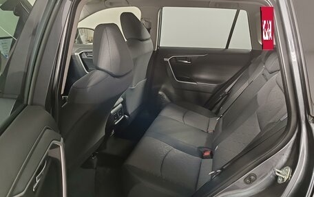 Toyota RAV4, 2025 год, 5 590 000 рублей, 12 фотография