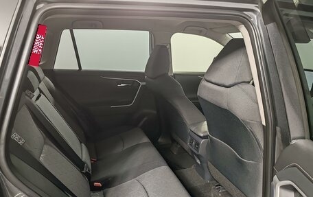 Toyota RAV4, 2025 год, 5 590 000 рублей, 18 фотография