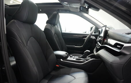 Toyota Highlander, 2026 год, 6 100 000 рублей, 13 фотография