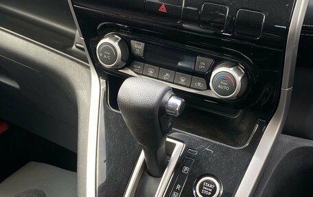 Nissan Serena IV, 2017 год, 1 785 000 рублей, 26 фотография