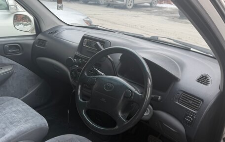 Toyota Raum I, 1999 год, 390 000 рублей, 6 фотография