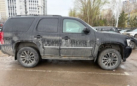 Chevrolet Tahoe III, 2011 год, 2 150 000 рублей, 3 фотография