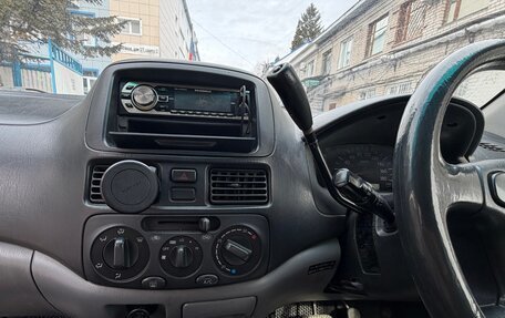 Toyota Raum I, 1999 год, 390 000 рублей, 10 фотография