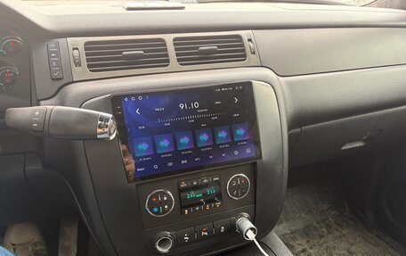 Chevrolet Tahoe III, 2011 год, 2 150 000 рублей, 10 фотография