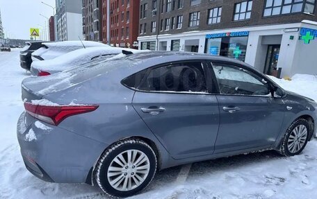 Hyundai Solaris II рестайлинг, 2017 год, 1 350 000 рублей, 2 фотография