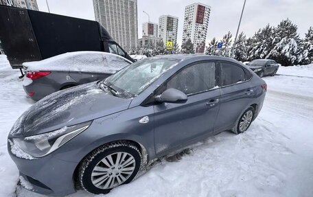 Hyundai Solaris II рестайлинг, 2017 год, 1 350 000 рублей, 6 фотография