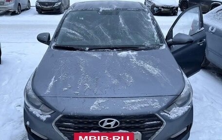 Hyundai Solaris II рестайлинг, 2017 год, 1 350 000 рублей, 5 фотография