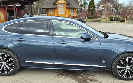 Volvo S90 II рестайлинг, 2021 год, 4 000 000 рублей, 2 фотография