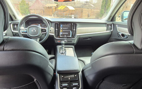 Volvo S90 II рестайлинг, 2021 год, 4 000 000 рублей, 16 фотография