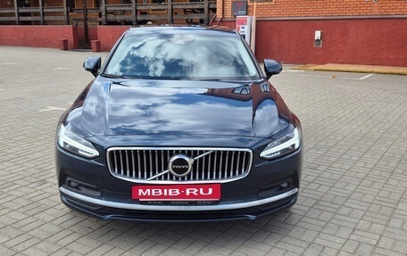 Volvo S90 II рестайлинг, 2021 год, 4 000 000 рублей, 9 фотография