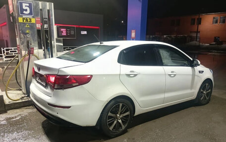 KIA Rio III рестайлинг, 2016 год, 900 000 рублей, 8 фотография