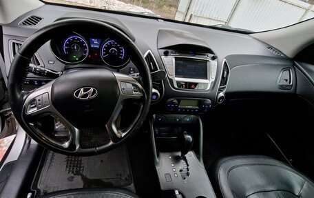 Hyundai ix35 I рестайлинг, 2011 год, 1 500 000 рублей, 8 фотография