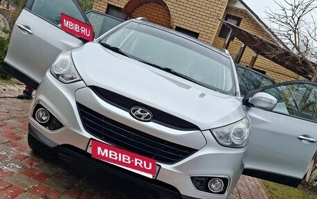 Hyundai ix35 I рестайлинг, 2011 год, 1 500 000 рублей, 2 фотография