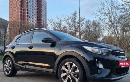 KIA Stonic, 2020 год, 1 900 000 рублей, 4 фотография