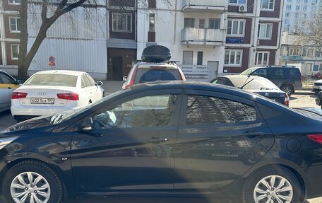 Hyundai Solaris II рестайлинг, 2016 год, 830 000 рублей, 2 фотография