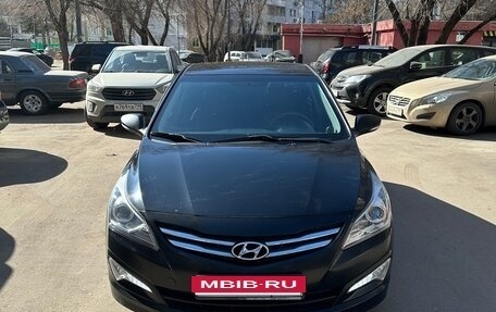 Hyundai Solaris II рестайлинг, 2016 год, 830 000 рублей, 3 фотография