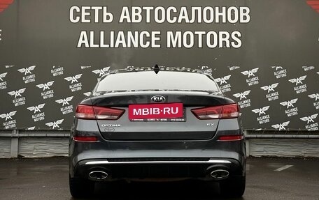 KIA Optima IV, 2020 год, 1 850 000 рублей, 6 фотография