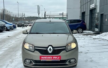 Renault Logan II, 2016 год, 530 000 рублей, 3 фотография