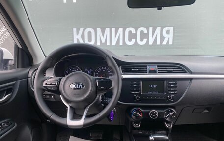 KIA Rio IV, 2018 год, 1 360 000 рублей, 14 фотография