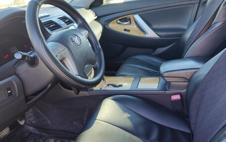 Toyota Camry, 2006 год, 1 100 000 рублей, 18 фотография