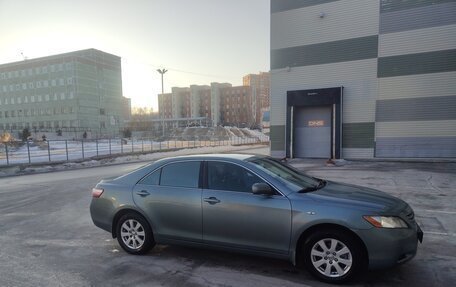 Toyota Camry, 2006 год, 1 100 000 рублей, 21 фотография