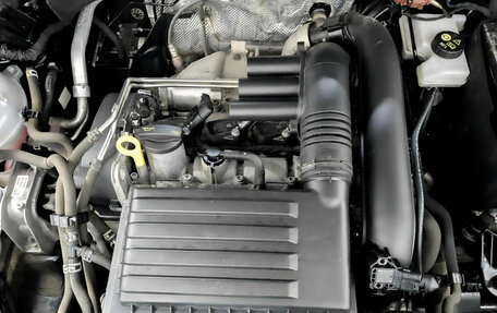 Volkswagen Tiguan II, 2020 год, 2 750 000 рублей, 9 фотография