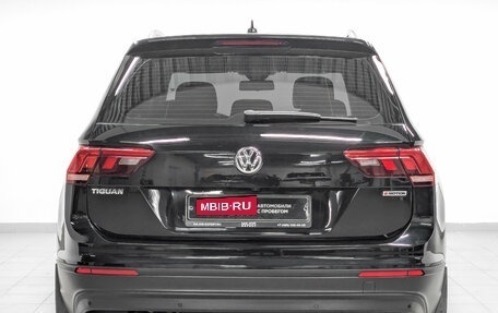 Volkswagen Tiguan II, 2020 год, 2 750 000 рублей, 6 фотография