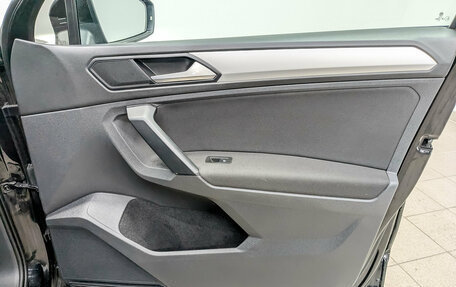 Volkswagen Tiguan II, 2020 год, 2 750 000 рублей, 23 фотография