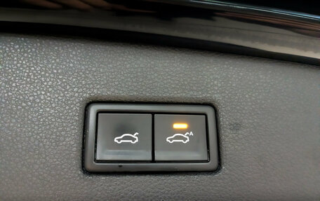 Volkswagen Tiguan II, 2020 год, 2 750 000 рублей, 24 фотография