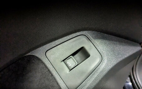 Volkswagen Tiguan II, 2020 год, 2 750 000 рублей, 25 фотография