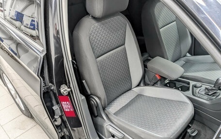 Volkswagen Tiguan II, 2020 год, 2 750 000 рублей, 22 фотография