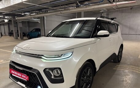 KIA Soul III, 2022 год, 1 999 999 рублей, 2 фотография