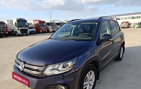 Volkswagen Tiguan I, 2015 год, 1 700 000 рублей, 2 фотография