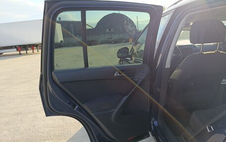 Volkswagen Tiguan I, 2015 год, 1 700 000 рублей, 10 фотография