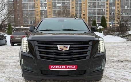 Cadillac Escalade IV, 2020 год, 5 900 000 рублей, 3 фотография