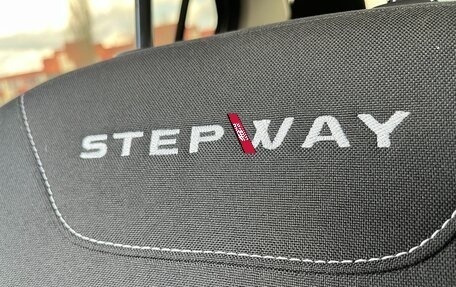 Renault Logan II, 2020 год, 1 050 000 рублей, 25 фотография