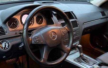 Mercedes-Benz C-Класс, 2007 год, 950 000 рублей, 15 фотография