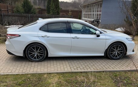 Toyota Camry, 2021 год, 3 750 000 рублей, 3 фотография