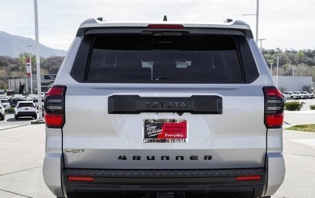 Toyota 4Runner, 2026 год, 8 900 000 рублей, 6 фотография