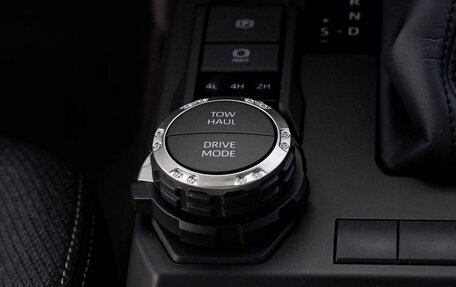 Toyota 4Runner, 2026 год, 8 900 000 рублей, 26 фотография