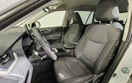 Toyota RAV4, 2025 год, 5 590 000 рублей, 21 фотография