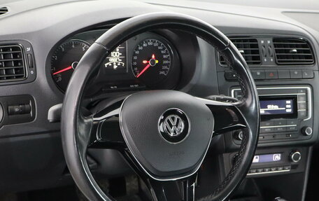 Volkswagen Polo VI (EU Market), 2017 год, 1 049 000 рублей, 9 фотография