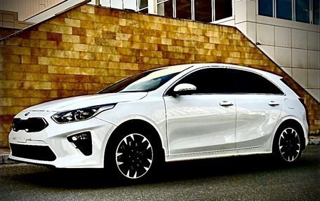 KIA cee'd III, 2019 год, 1 900 000 рублей, 1 фотография